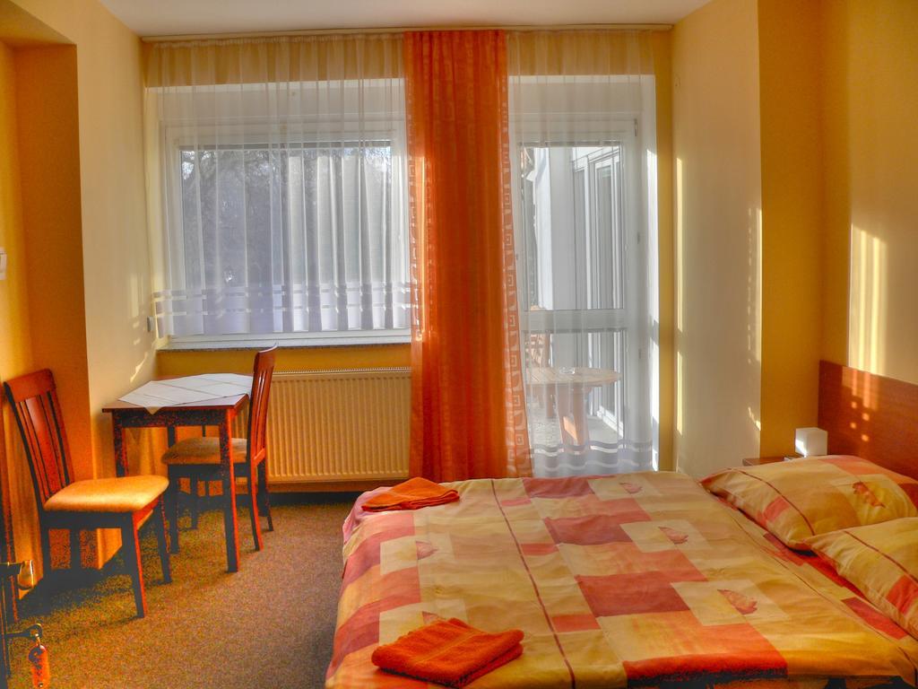 Отель Privat Baja Липтовски-Микулаш Экстерьер фото